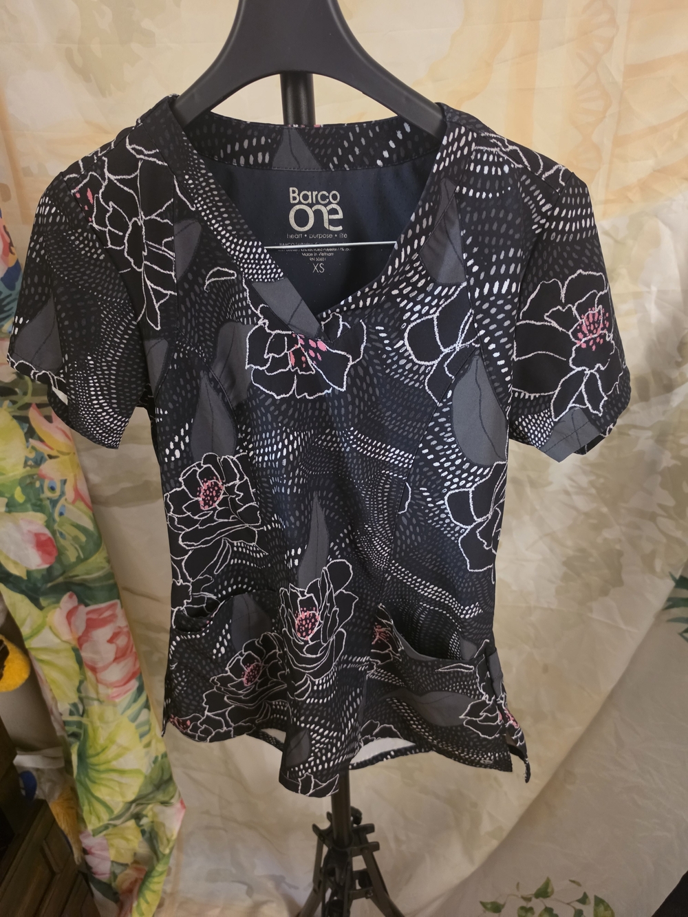 Barco One Women's Black Floral V-Neck Scrub Top
